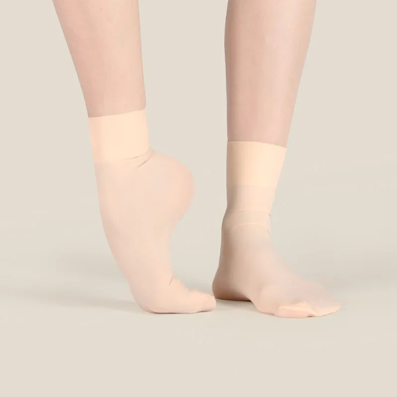 Women Professional Ballet Sock - Grip Sock Yoga บทวิจารณ์และราคา